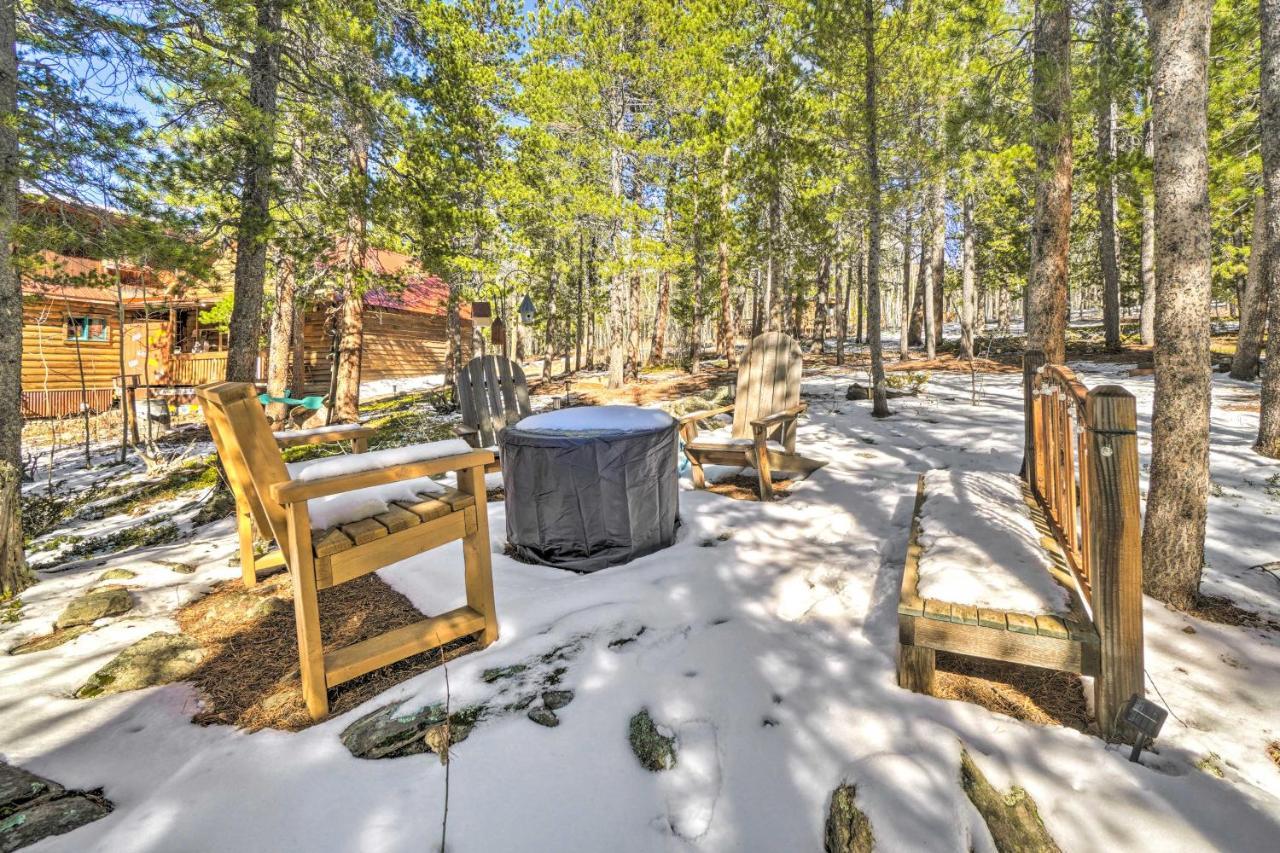 Secluded Black Hawk Log Cabin With Fire Pit! المظهر الخارجي الصورة