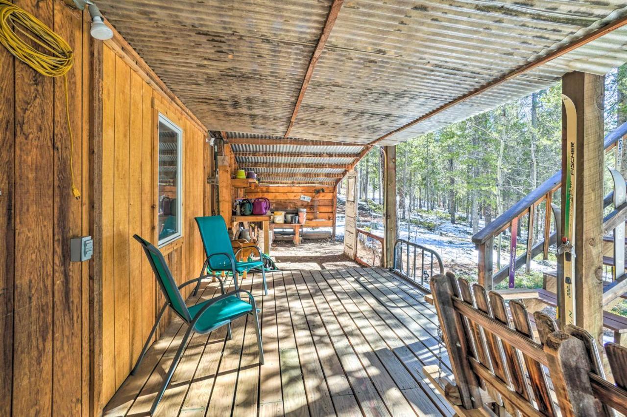Secluded Black Hawk Log Cabin With Fire Pit! المظهر الخارجي الصورة