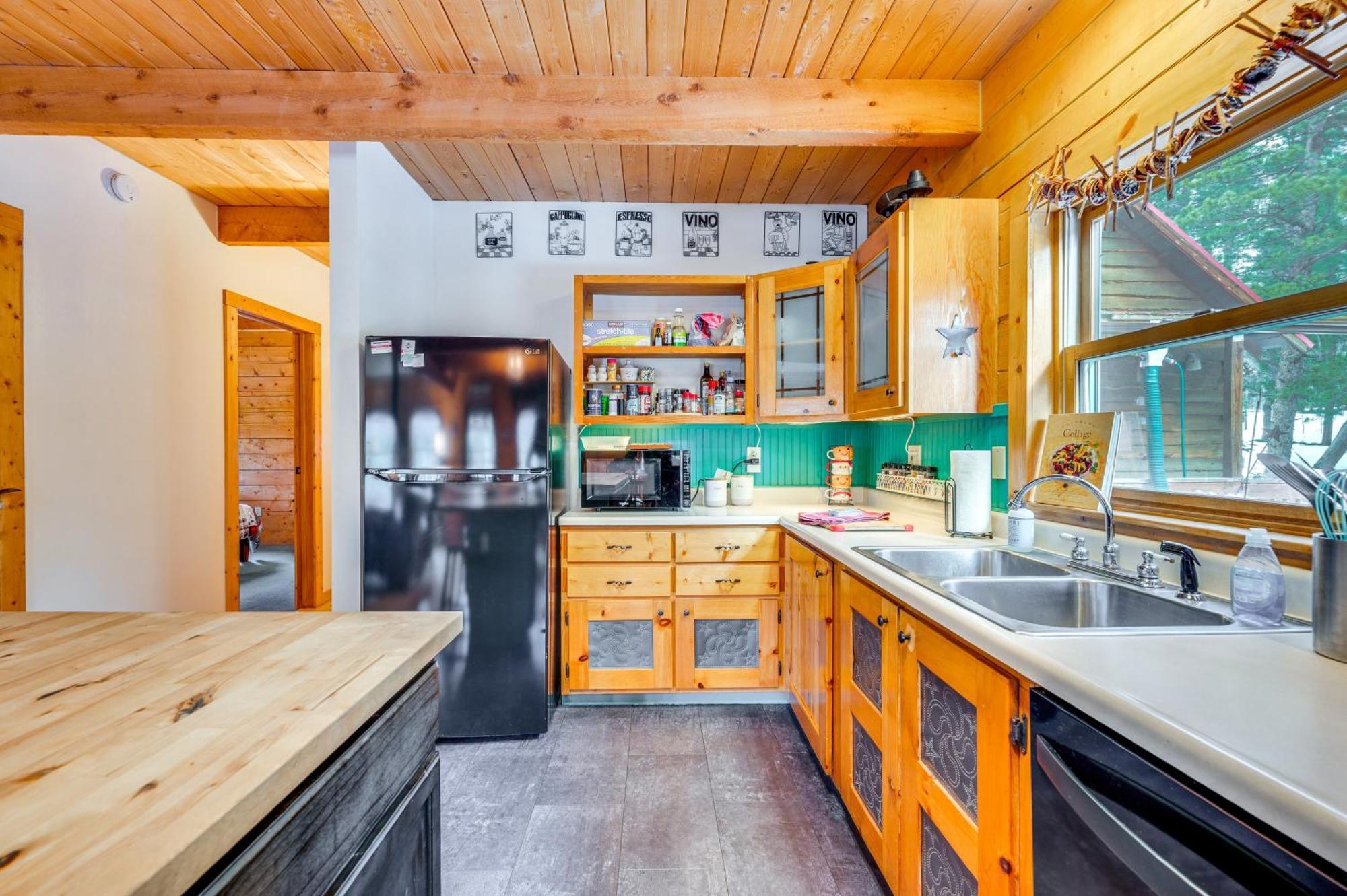 Secluded Black Hawk Log Cabin With Fire Pit! المظهر الخارجي الصورة
